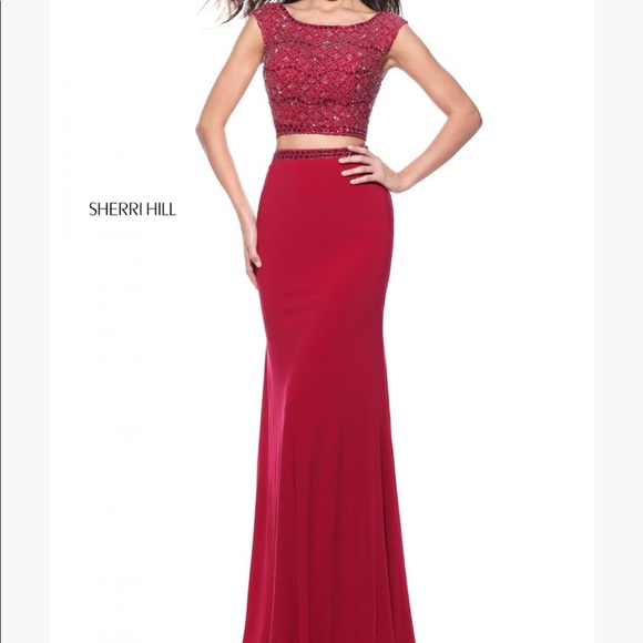 Sherri Hill prom Dress - Picture 2 of 4